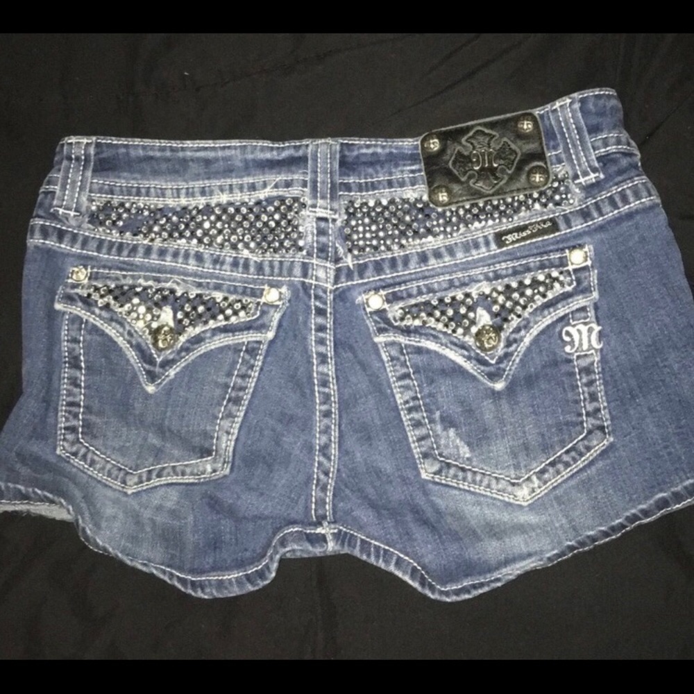 Miss me shorts size 29